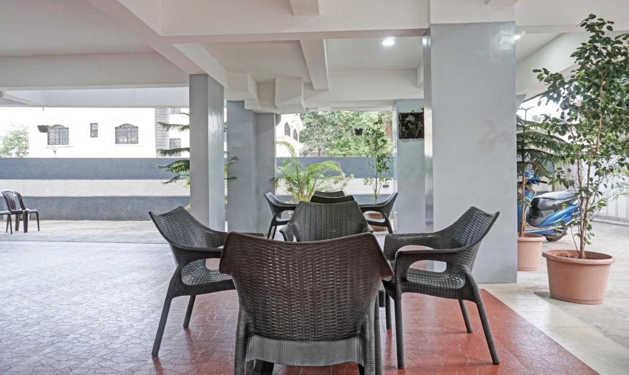 Treebo Diamond Residency - Ddpk Inn Pune Exteriör bild