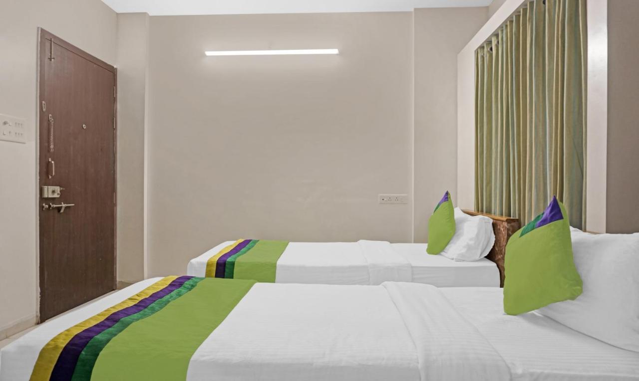 Treebo Diamond Residency - Ddpk Inn Pune Exteriör bild